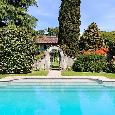 Villa Charming 4 Bedroom With Garden And Pool *