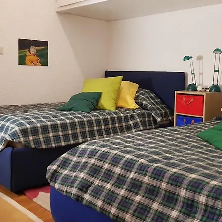 Villa Charming 4 Bedroom With Garden And Pool