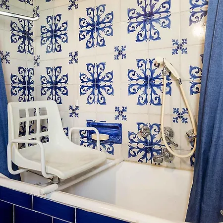Charming 4 Bedroom With Garden And Pool Villa Lesa